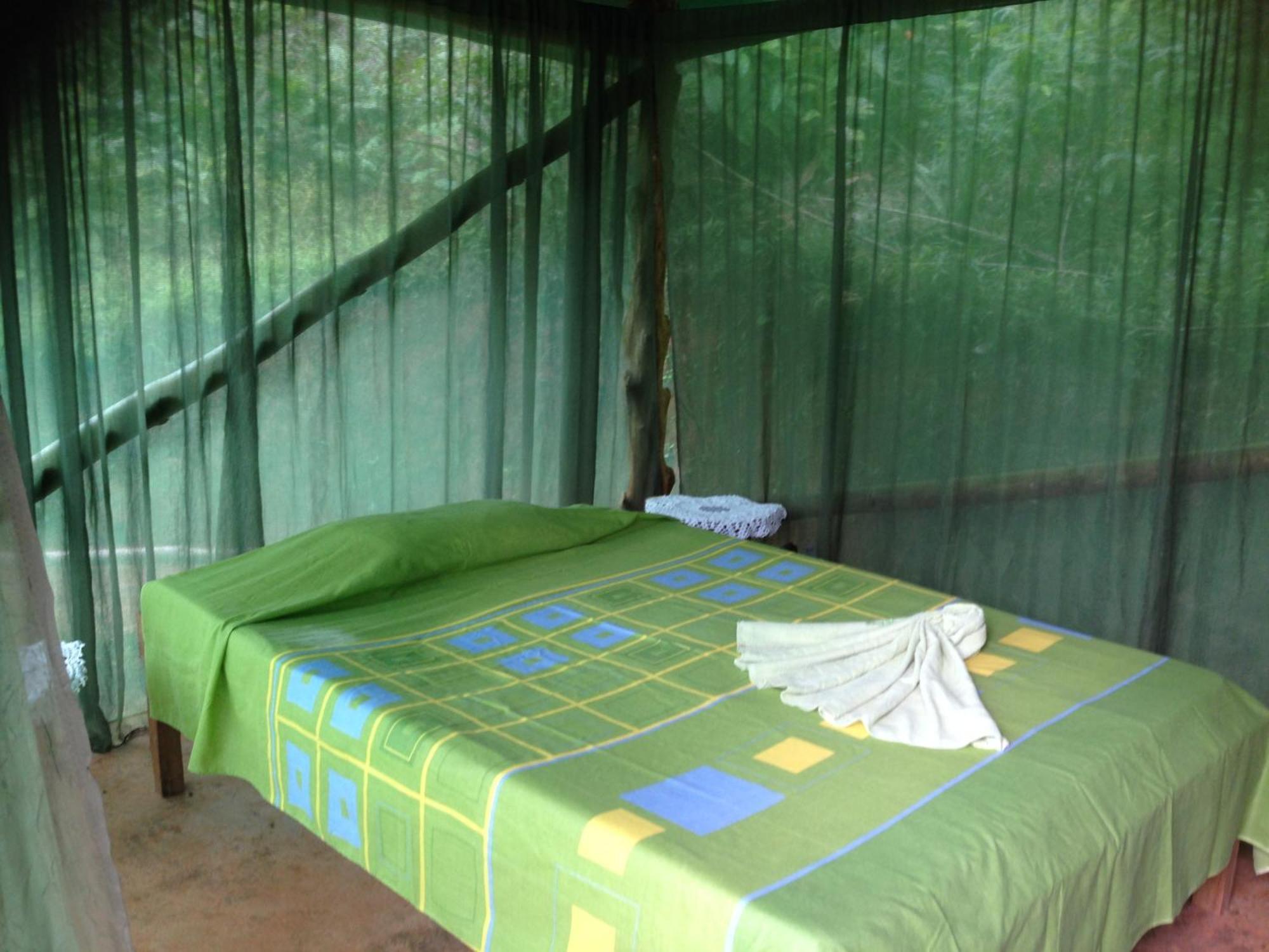 Eco-lodge *